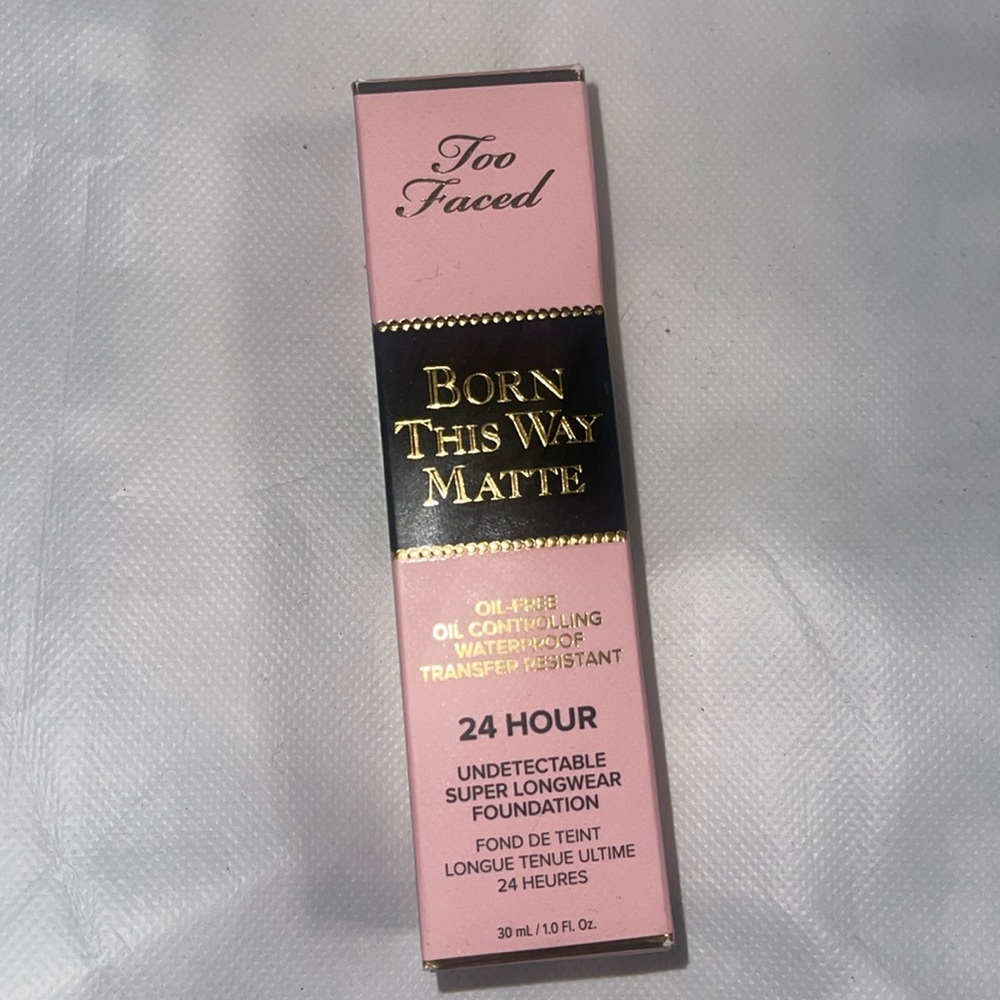 Born this way matte 24hr in pearl